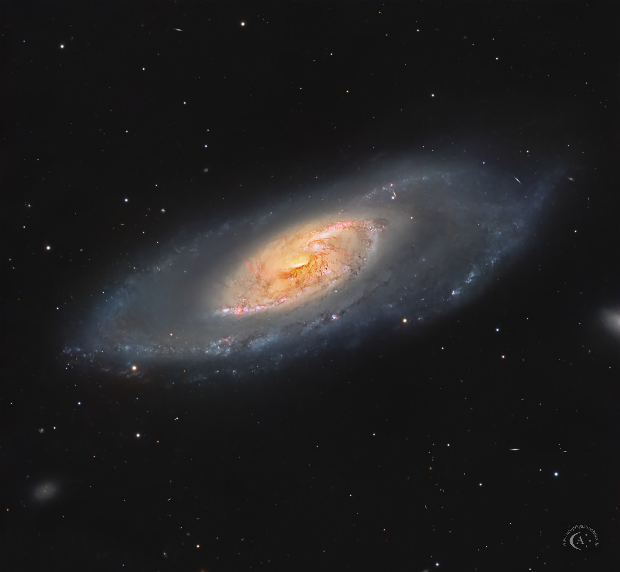 M106 – Balkenspiralgalaxie