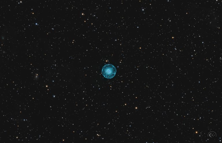 NGC – 6826 Blinkender Planetarischer Nebel