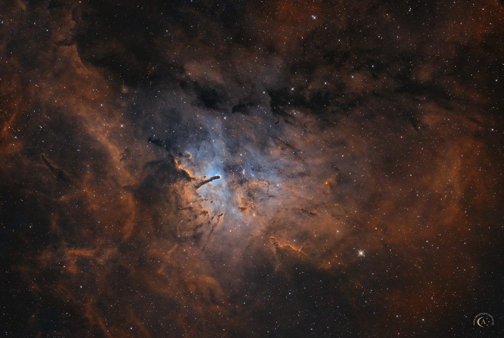 Sh 2-86 mit NGC 6823